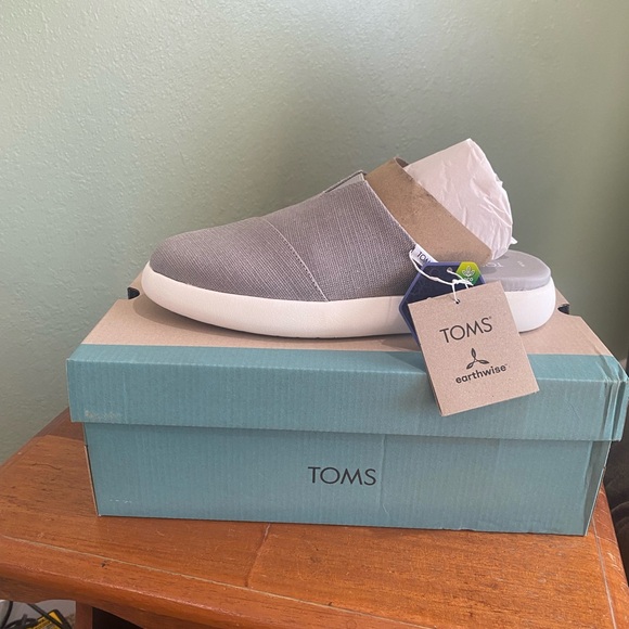 Toms Shoes - Toms Alpargata Mallow Mule Sneaker 9.5 Gray Casual Vacation Comfortable Slip On